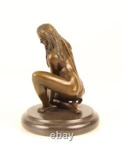 Sculpture of a Nude Woman in Bronze on a Black Marble Base after Claude