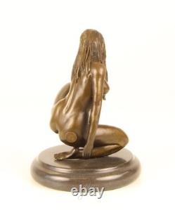 Sculpture of a Nude Woman in Bronze on a Black Marble Base after Claude