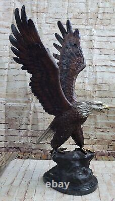 Signature Statue Bronze Monumental Dimension Eagle in Flight on Marble Base