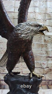 Signature Statue Bronze Monumental Dimension Eagle in Flight on Marble Base
