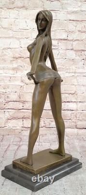 Signed Art Deco Hot Bronze Nude Female Sculpture Statue on Marble