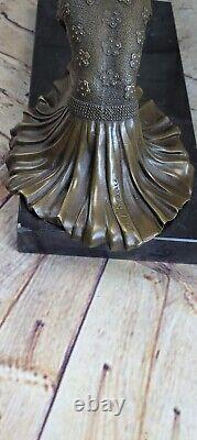 Signed Bronze Sculpture Art Deco Very Detailed D. Chiparus Statue on Marble