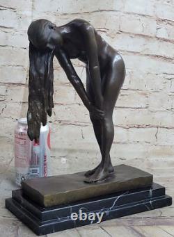 Signed Bronze Sculpture Statue, High-Quality Art Deco Nude Girl, Marble Base Nr