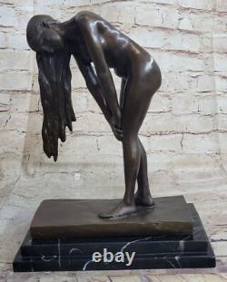 Signed Bronze Sculpture Statue, High-Quality Art Deco Nude Girl, Marble Base Nr