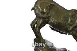 Signed Bronze Villanis Buck Male Renne Hunting Cerf Sculpture Marble Base Figurine