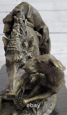 Signed Bronze Wild Boar Hunting Dogs Animal Sculpture Art Gift Nr