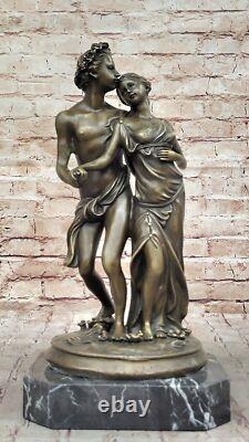 Signed St. Valentine’s Day Couple Bronze Sculpture Statue on a Marble Base, Warm
<br/>
Signed St. Valentine’s Day Couple Bronze Sculpture Statue on a Marble Base, Warm <br/>
