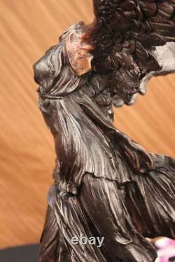 Signed Winged De Victoire Samothrace Bronze Sculpture On Marble Base Figure