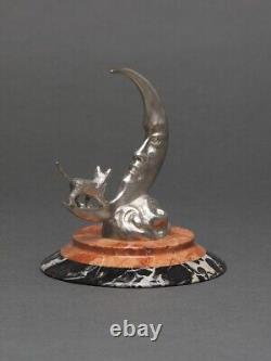 Silvered bronze mascot by Etienne Mercier under the Moonlight 20th century marble base M3008