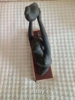Woman Statuette In Bronze On Marble Base Signed Salvado
