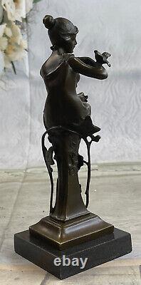 100% Bronze Signée Dame Femme Assis Sur Chaise Oiseau 10 Sculpture Marbre Base