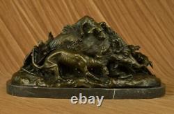 17.5 Signée Art Statue Bronze Marbre Sauvage Sanglier Cochon & Chasse Chien