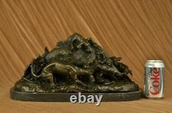 17.5 Signée Art Statue Bronze Marbre Sauvage Sanglier Cochon & Chasse Chien