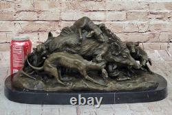 17.5 Signée Art Statue Bronze Marbre Sauvage Sanglier Cochon Chasse Chien War