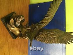 Aigle en bronze sur marbre