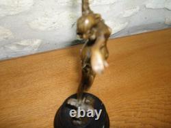 Aldo VITALEH, Bronze sur Marbre figurant la DANSEUSE AUX COLOMBES signé, TBE