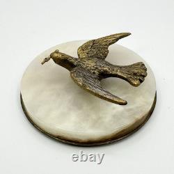 Ancien porte-rameaux en albâtre/marbre Colombe signée SELAS, Bronze