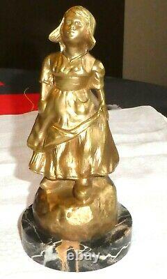 Ancienne statue en bronze doré signé G de THOUIN XIXème une femme socle marbre