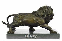 Angry Lion Rugissant Signée Barye Fonte Bronze Marbre Sculpture Statue Figurine