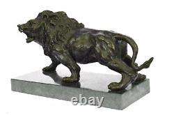 Angry Lion Rugissant Signée Barye Fonte Bronze Marbre Sculpture Statue Figurine