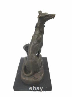 Antique Figurine Chien En Bronze sur un Marbre noir