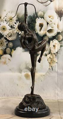 Art Déco Bronze Diana The Chasseresse Avec Flèche Signée Le Faguays Marbre Socle