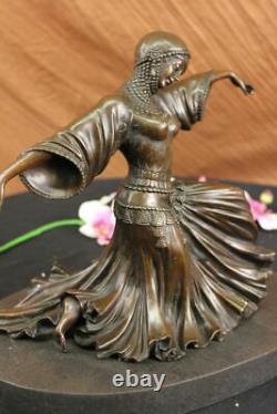Art Déco Bronze Femme Signée Chiparus Musée Qualité Sur Marbre Base Figurine