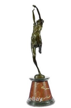 Belle Sculpture En Bronze Doré Sur Socle Marbre Signé Prof Hauteur Chiparus 61cm