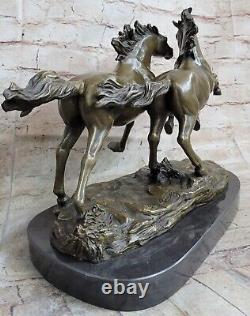Bronze Sauvage Chevaux Marbre Base Signée Statue Sculpture Figurine Fonte