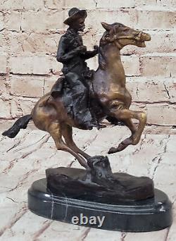 Bronze Statue Signée Remington Cowboy Charge Marbre Base Sculpture Figurine