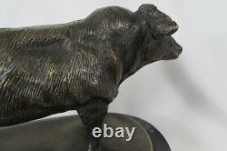 Bronze animalier taureau Signé Moreau, sur socle marbre