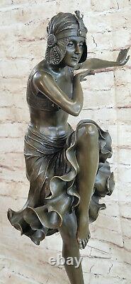 D H Chiparus Égyptien Danseuse Signée Bronze Sculpture avec Noir Marbre Pied