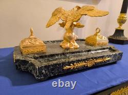 Encrier à l'Aigle impériale à Godets en Bronzes dorés, Marbre Vert Signé Pinèdo