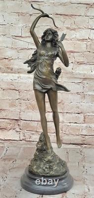 Énorme 48cm Art Déco Bronze Diana Chasseresse Avec Noud Signée Marbre Base Ouvre