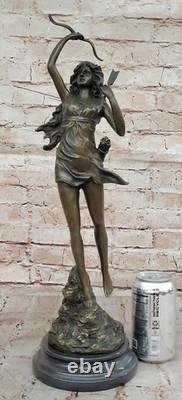 Énorme 48cm Art Déco Bronze Diana Chasseresse Avec Noud Signée Marbre Base Ouvre