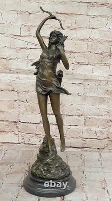 Énorme 48cm Art Déco Bronze Diana Chasseresse Avec Noud Signée Marbre Base Ouvre