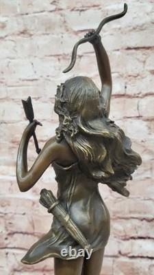 Énorme 48cm Art Déco Bronze Diana Chasseresse Avec Noud Signée Marbre Base Ouvre