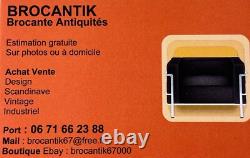 FRATIN/DEP Pendule Art Déco en bronze et marbre. Combat d'ours à la dague Signé