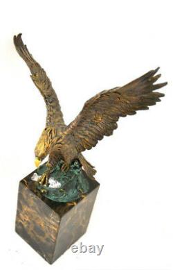 Figure en Bronze Bronze Aigle Signé Baryeauf Base en Marbre Nachguss