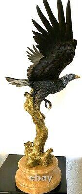 Figure en Bronze -bronze Aigle Sur Base Marbre Signé A. Barye Multicolore Patine