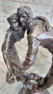Figurine De Sculpture En Bronze D'Un Couple Dansant Signé Avec Socle En Marbre