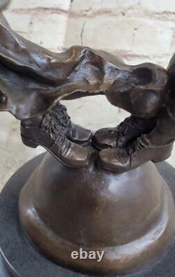Figurine De Sculpture En Bronze D'Un Couple Dansant Signé Avec Socle En Marbre