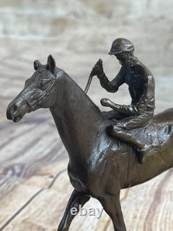 Figurine En Bronze Marbre Sport Hotcast Signée Originale De Jockey Avec Cheval