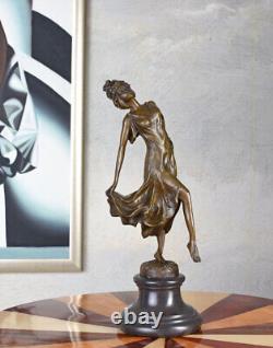 Figurine en Bronze Signé Belle Epoque Sculpture Féminine Antique Marbre