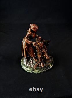 Georges Omerth sculpture en bronze sur marbre infirmière soignant un soldat