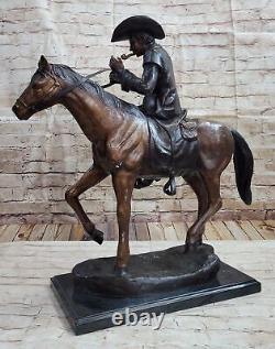 Grand Signée Vintage Frederic Remington Bronze Marbre Statue Souffle Ouvre