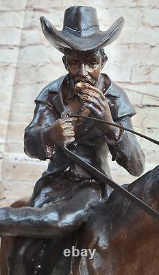 Grand Signée Vintage Frederic Remington Bronze Marbre Statue Souffle Ouvre