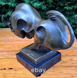 Grand Taureau De Combat Bronze Moderniste Socle Marbre Signé Milo Tauromachie