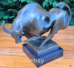 Grand Taureau De Combat Bronze Moderniste Socle Marbre Signé Milo Tauromachie