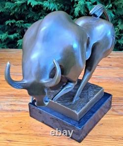 Grand Taureau De Combat Bronze Moderniste Socle Marbre Signé Milo Tauromachie